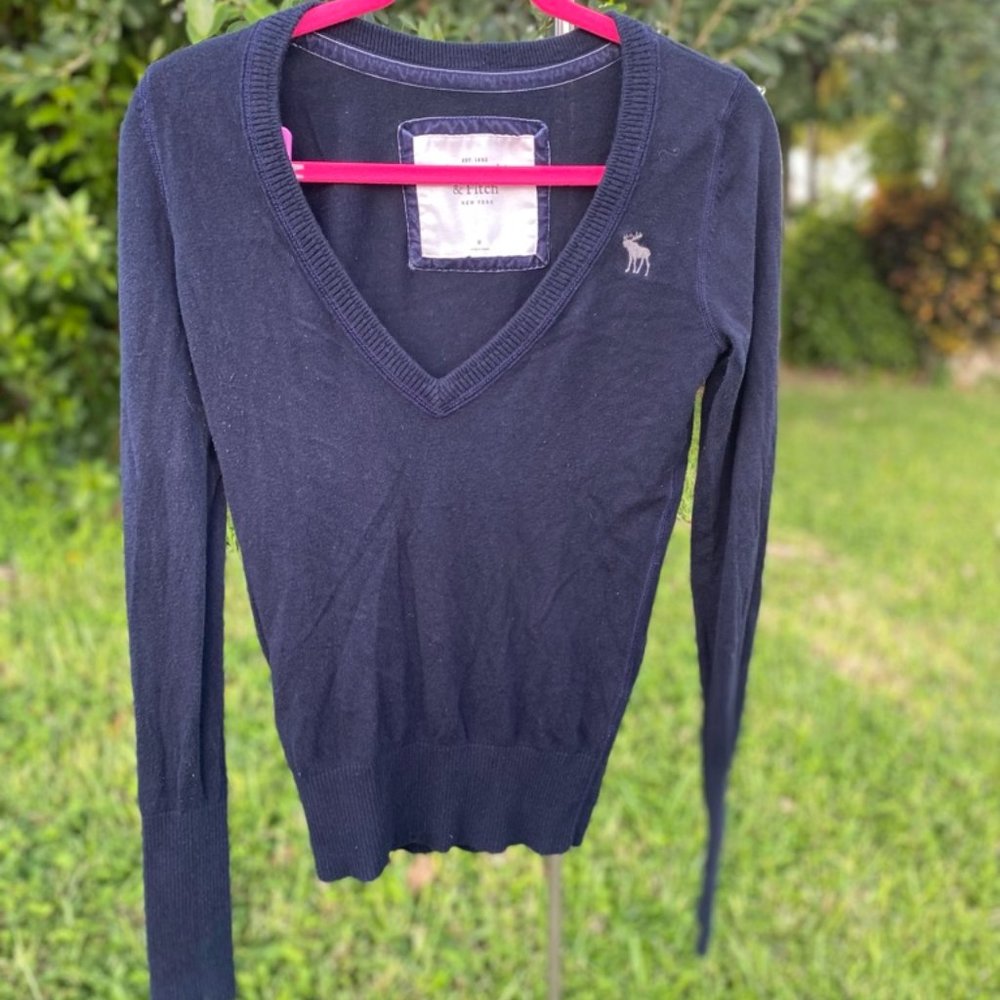 Abercrombie & Fitch Deep V-neck Sweater Navy Blue Medium